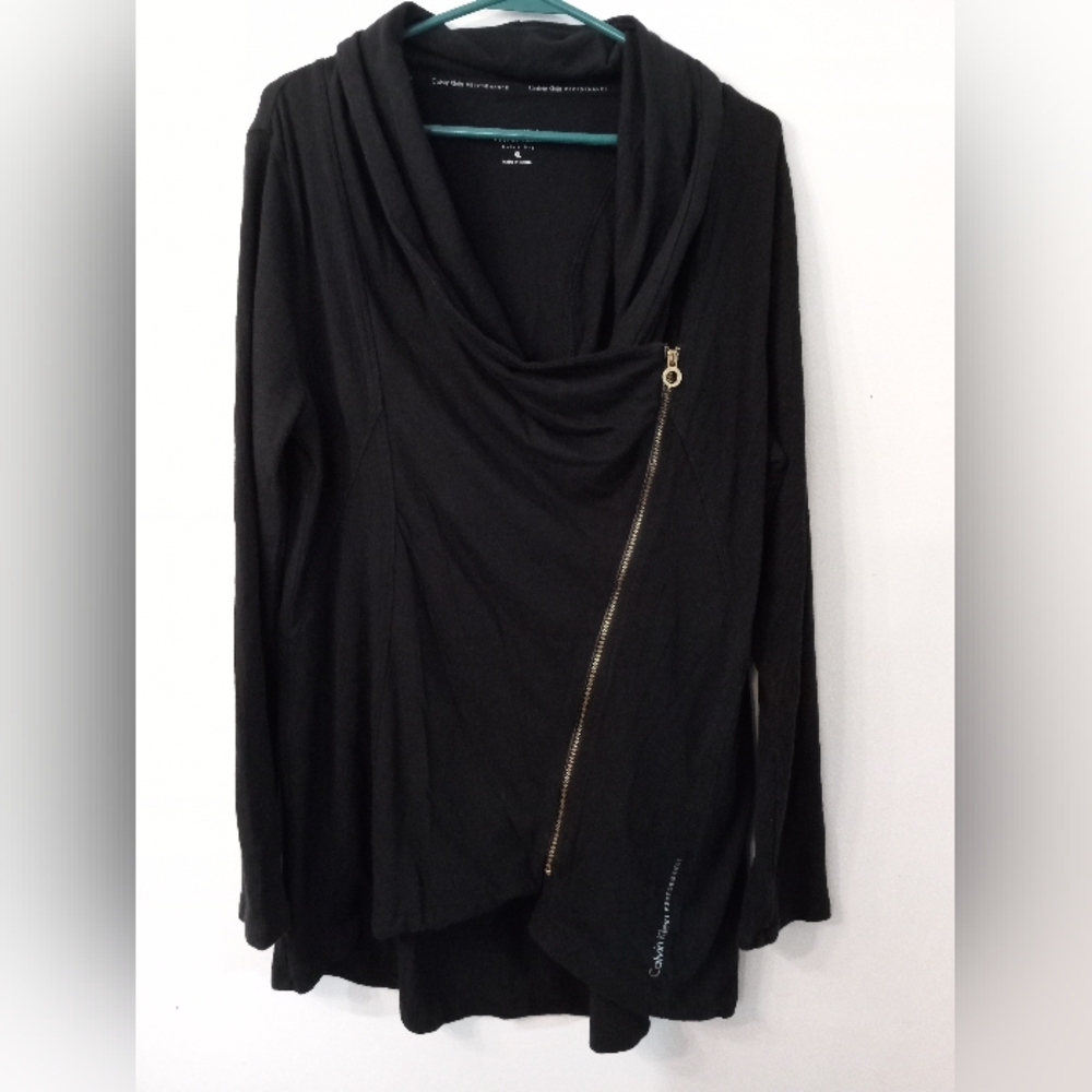 Like New! Calvin Klein Performance Top